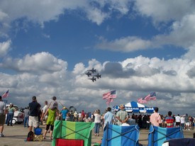 Sat 23 Oct 2010 03:40:32 PM

The Blue Angels.